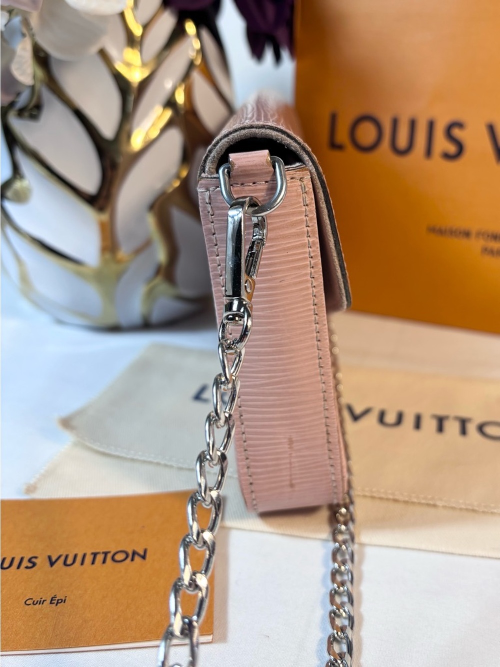 Louis Vuitton Rose Felicie Pochette Sold - Picture 7 of 14